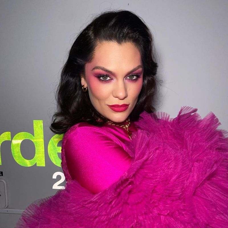 Jessie J este însărcinată.