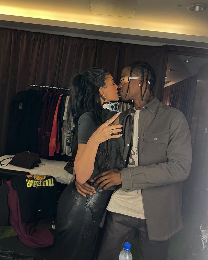 Vești proaste pentru fanii lui Kylie Jenner! Miliardara și Travis Scott s-au despărțit: „Relația lor a fost mereu una cu pauze”