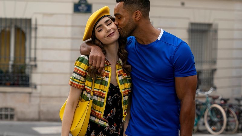 Cu cine sunt cuplati in viata reala actorii din Emily in Paris