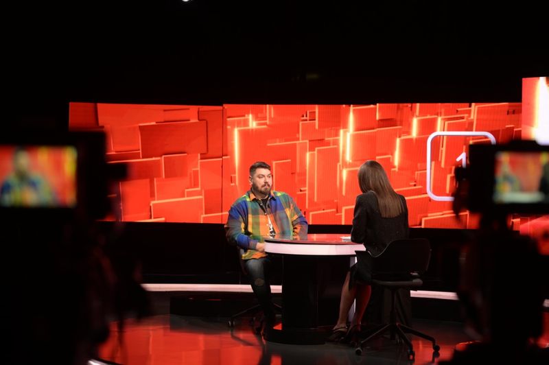 Micutzu, duminică la “40 de întrebări cu Denise Rifai”