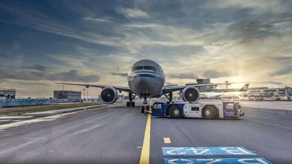 Dimineața Nebună: Un avion a decolat fără 55 de pasageri. Oamenii au fost uitați pe pistă: &rdquo;Cea mai &icirc;ngrozitoare experiență&rdquo; - AUDIO