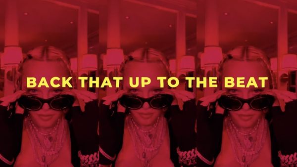 Lyric video: Madonna - Back That Up To The Beat