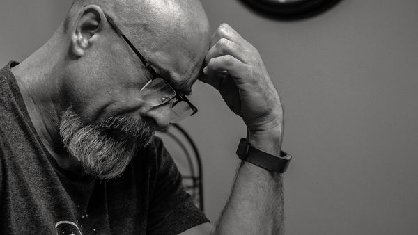 S-a dovedit stiintific: De ce chelesc unii bărbați. Totul are stransă legatură cu băuturile pe care le consumă