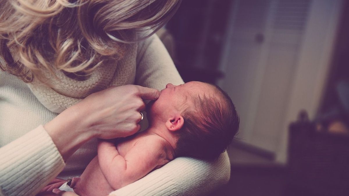 O mamica din Cluj, ajutata de un taximetrist