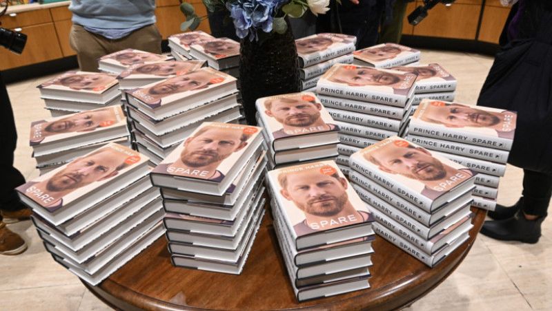 Cartea de memorii a prințului Harry a intrat în Cartea Recordurilor