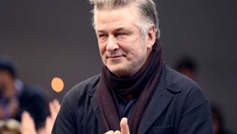 Alec Baldwin, acuzat de ucidere din culpă în cazul morții Halynei Hutchins.
