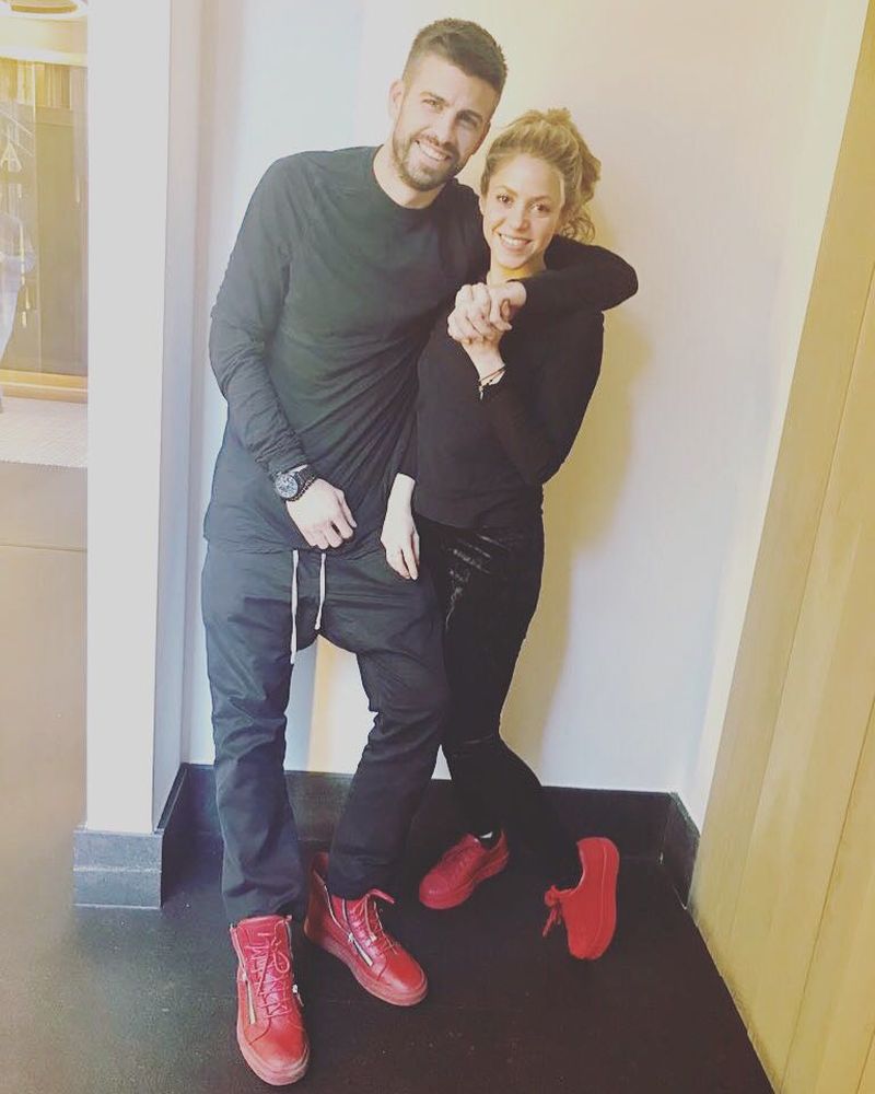  Gerard Pique și Shakira