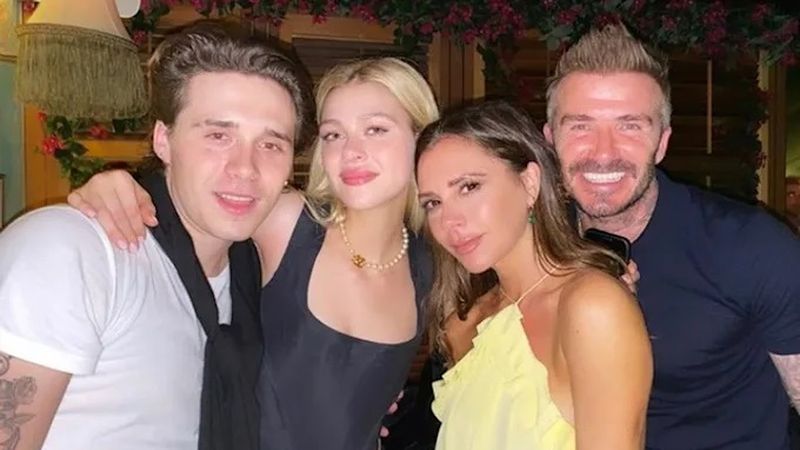 Victoria Beckham si-a gasit nasul! Nora ei, Nicola Peltz, i-ar fi sabotat o prezentare de moda