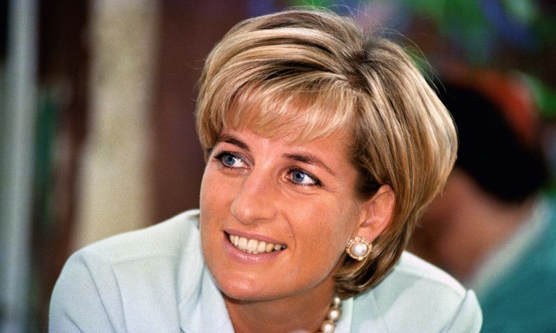 Scrisorile secrete ale prințesei Diana, scoase la licitație