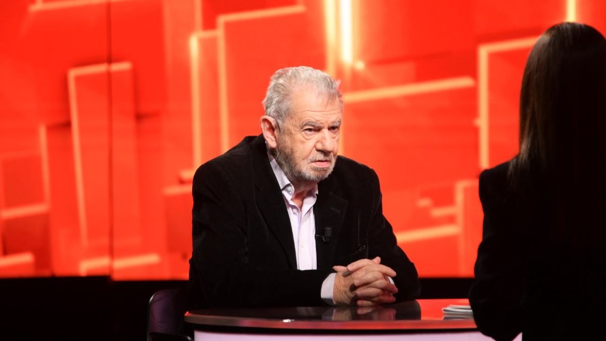 Actorul Florin Zamfirescu, la “40 de întrebări cu Denise Rifai”