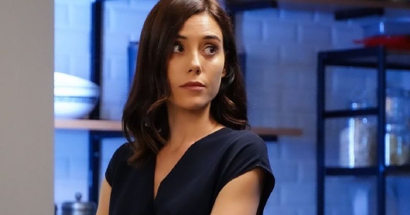 Cansu Dere a dispărut 