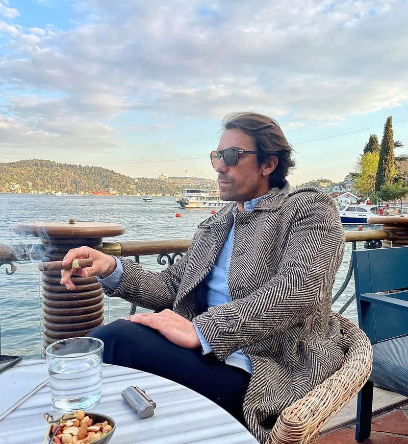 Ibrahim Celikkol a plecat in satucele greu de ajuns dupa cutremur