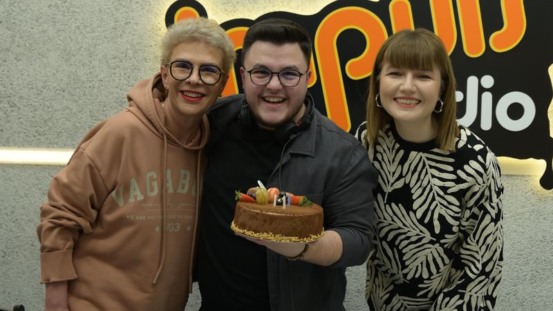 Teo Trandafir și Alexandra Ungureanu, momente inedite &icirc;n studioul Radio Impuls, la "Bară la bară"