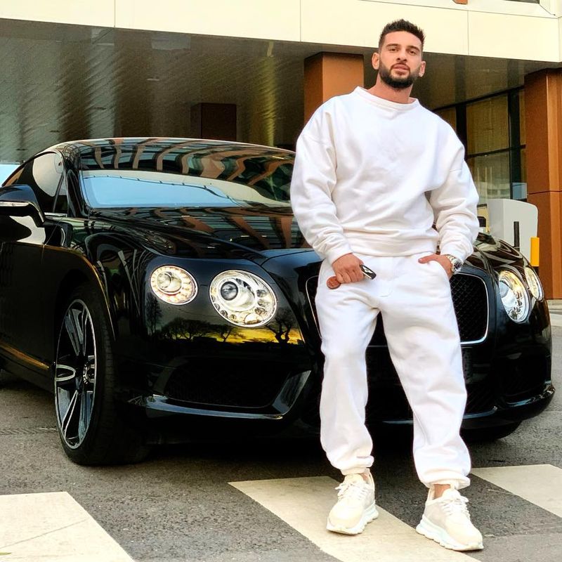 Dorian Popa acuzat că a cerut bani în plus.