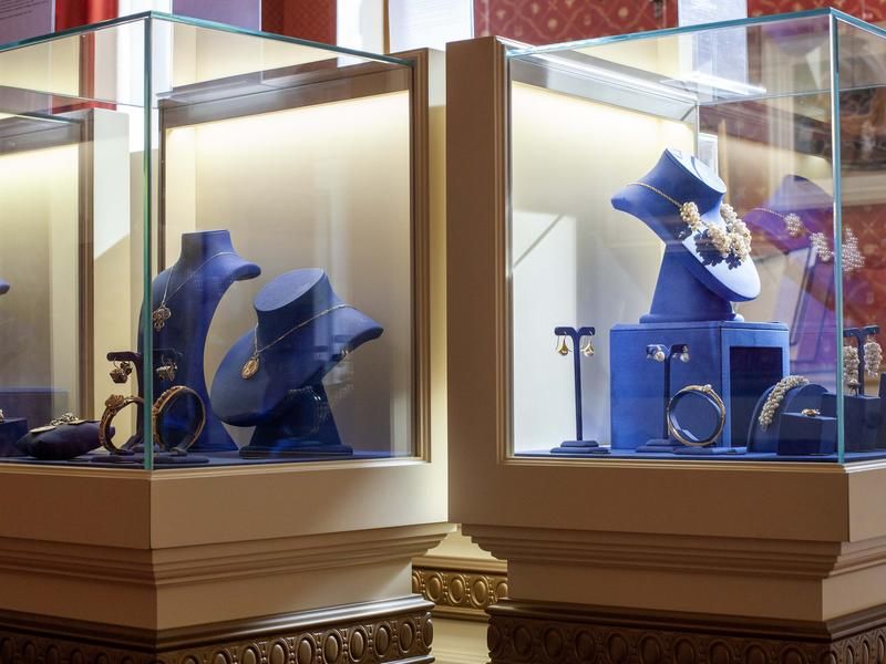 Expoziția de Bijuterii de epocă