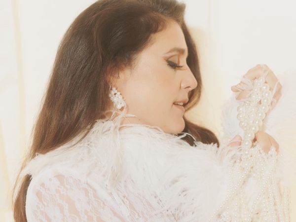 VIDEOCLIP: Jessie Ware - Pearls