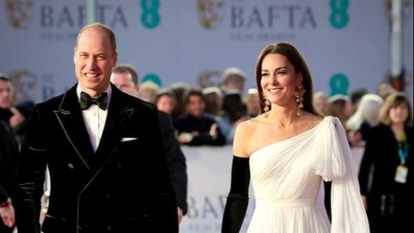 VIDEO Gestul neașteptat făcut de Kate Middleton pe covorul roșu al premiilor BAFTA 2023. Fanii regali au rămas uluiți să vadă ce i-a putut face prințului William