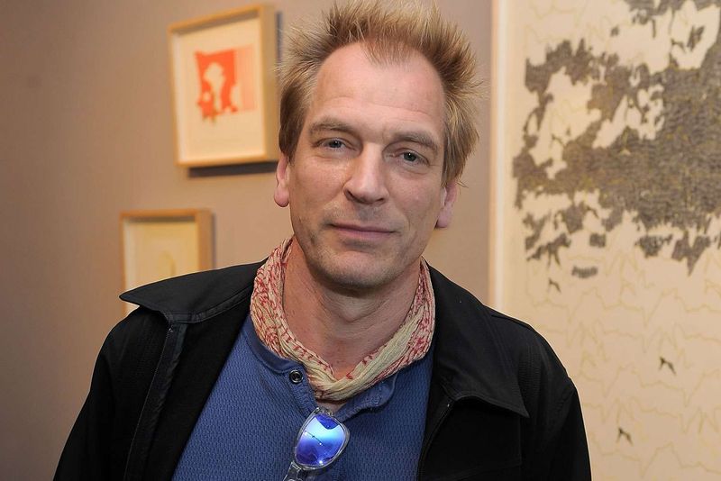 Căutarea lui Julian Sands continuă fără succes
