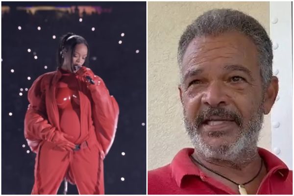 "O, Dumnezeule, fetița mea pare &icirc;nsărcinată!" Reactia uluitoare a tatalui Rihannei cand o vede pe scena de la Super Bowl 2023. Barbatul a aflat in direct ca fiica lui asteapta cel de-al doilea copil