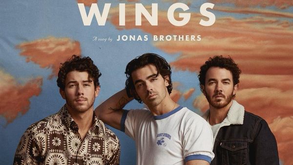 VIDEOCLIP: Jonas Brothers - Wings