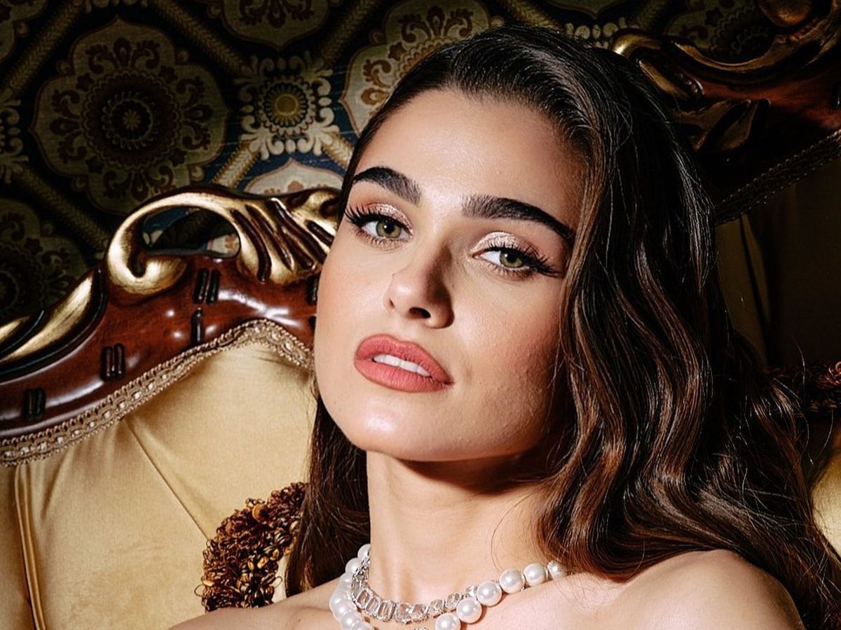 Theo Rose a postat ecografia bebelușului