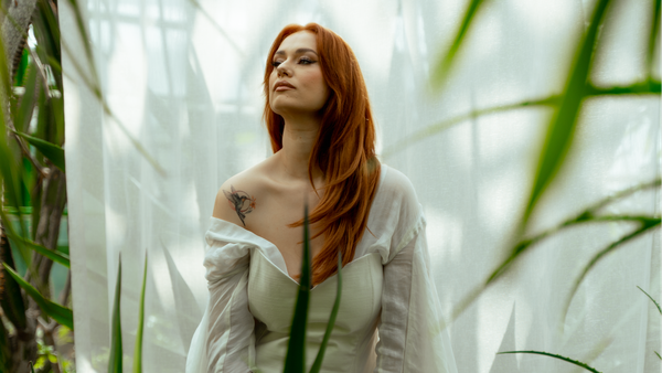 VIDEOCLIP: Feli - Tu, Poezie