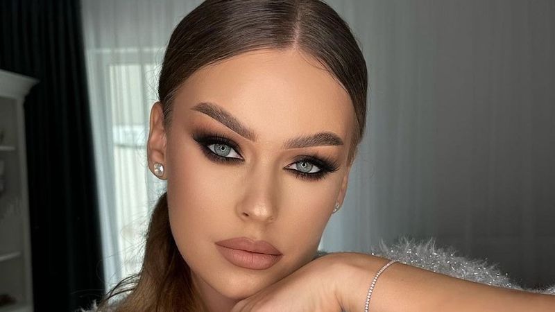 &bdquo;Ajutați-mă. Tremur de nervi!&rdquo; Misha, apel disperat către fani după ce fiica sa a primit imagini indecente de la un bărbat pe internet