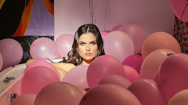 Theo Rose, noi detalii despre sarcină: „M-am hotărât să nasc natural”.  Vedeta a luat 10 kilograme de când este însărcinată