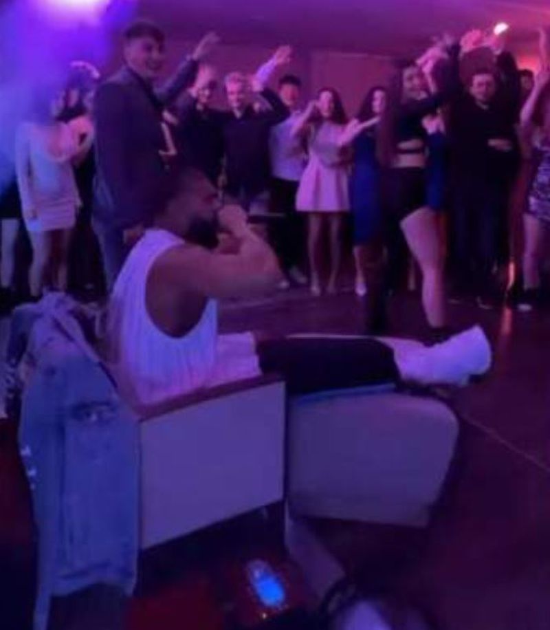 Dorian Popa, concert după operația la genunchi