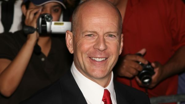 Starea de sănătate a actorului Bruce Willis se înrăutățește: Este din ce in ce mai lent și prezintă un comportament ușor agresiv