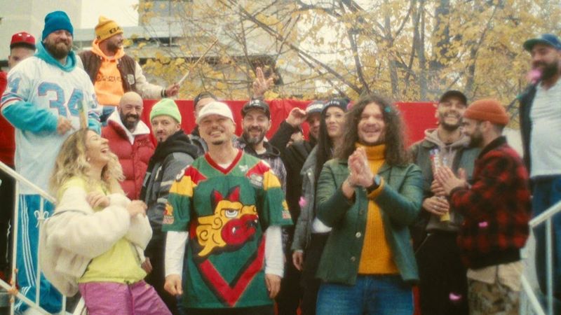 VIDEOCLIP: Puya & Tudor Chirilă - Stele Căzătoare