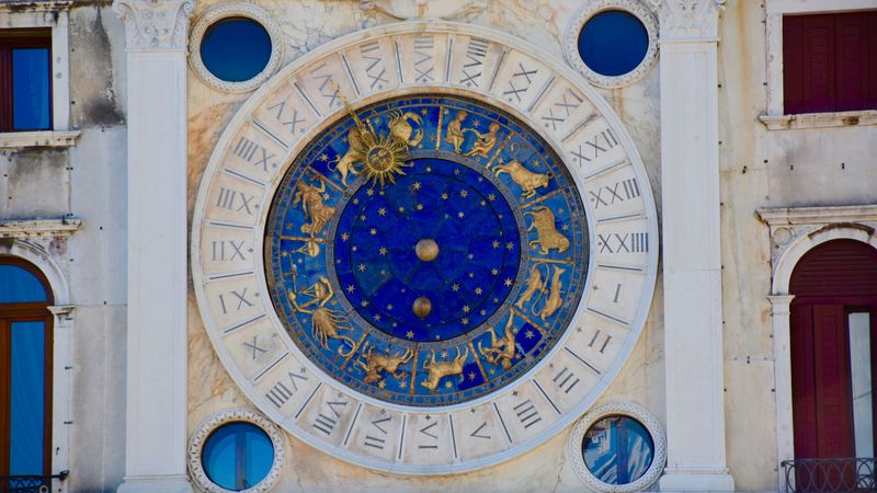 Horoscop m&acirc;ine, 24 martie 2023: Taurii trec prin momente dificile. Scorpionii sunt foarte productivi