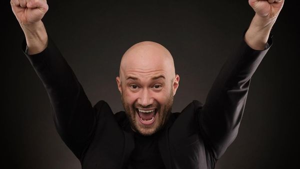 „În spiritul acesta am fost și eu crescut”. Mihai Bendeac, despre lecția de viață primită de la părinții săi