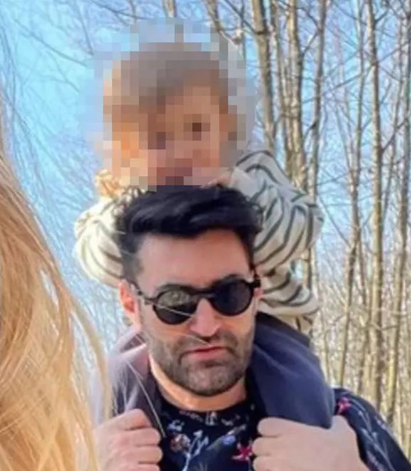 Gina Pistol a răbufnit după ce a arătat o poză cu chipul fiicei sale, Josephine.