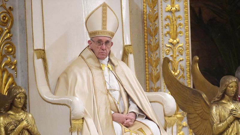 Averea Papei Francisc &icirc;n 2023: Cu c&acirc;t &icirc;l plătește lunar Biserica Catolică?
