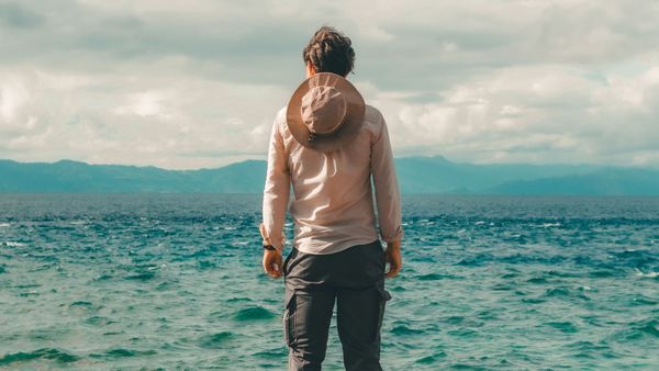 Ce s-a &icirc;nt&acirc;mplat cu hotelul din orășelul olandez Tilburg după ce a refuzat să cazeze un bărbat pe motiv că este rom&acirc;n: "O victorie mică chiar dacă gustul ei este extrem de amar"