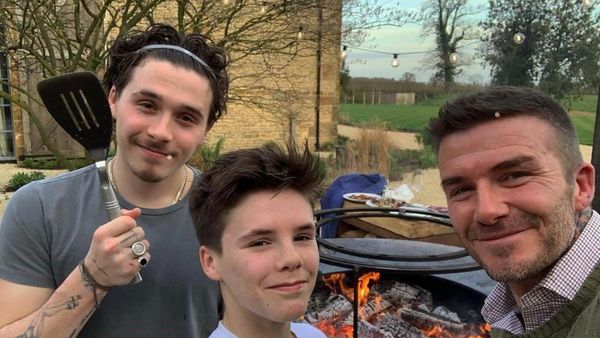  Brooklyn Beckham recunoaște cât dă pe o sticlă de vin. Pentru oamenii de rând, prețul este o adevărată avere