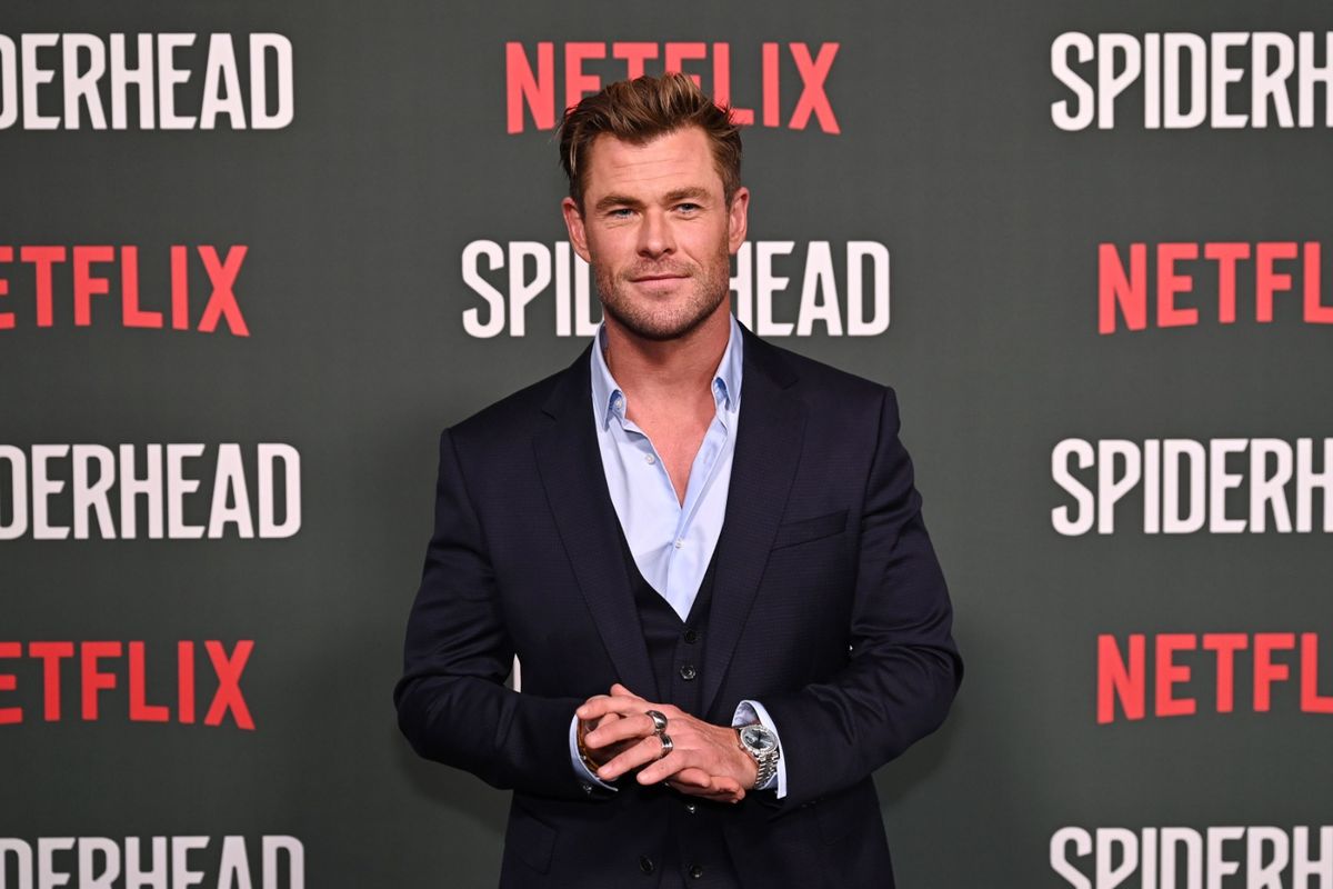  Chris Hemsworth, diagnosticat cu risc crescut de Alzheimer. Actorul nu vrea să mai accepte roluri pe banda rulantă