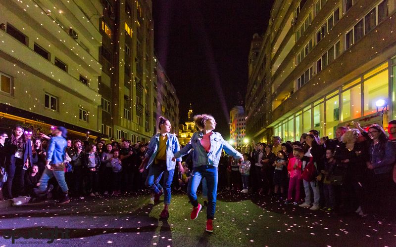 Spotlight 2023 asteapta 100 de mii de romani