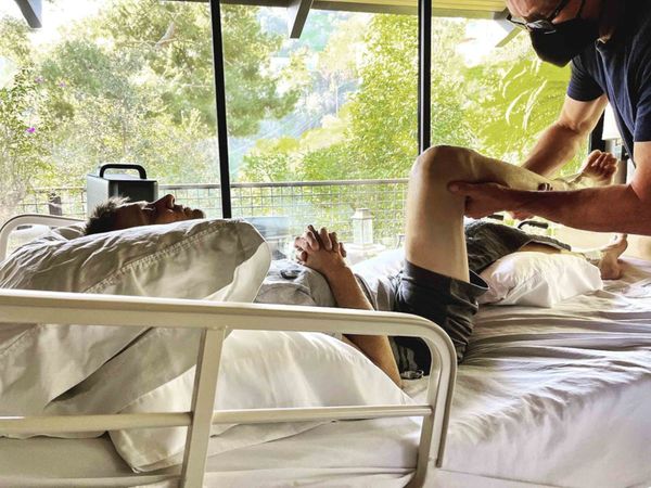  Scrisoarea tulburătoare de adio pentru familie a lui Jeremy Renner după cumplitul accident &icirc;n care a fost călcat de plugul de zăpadă