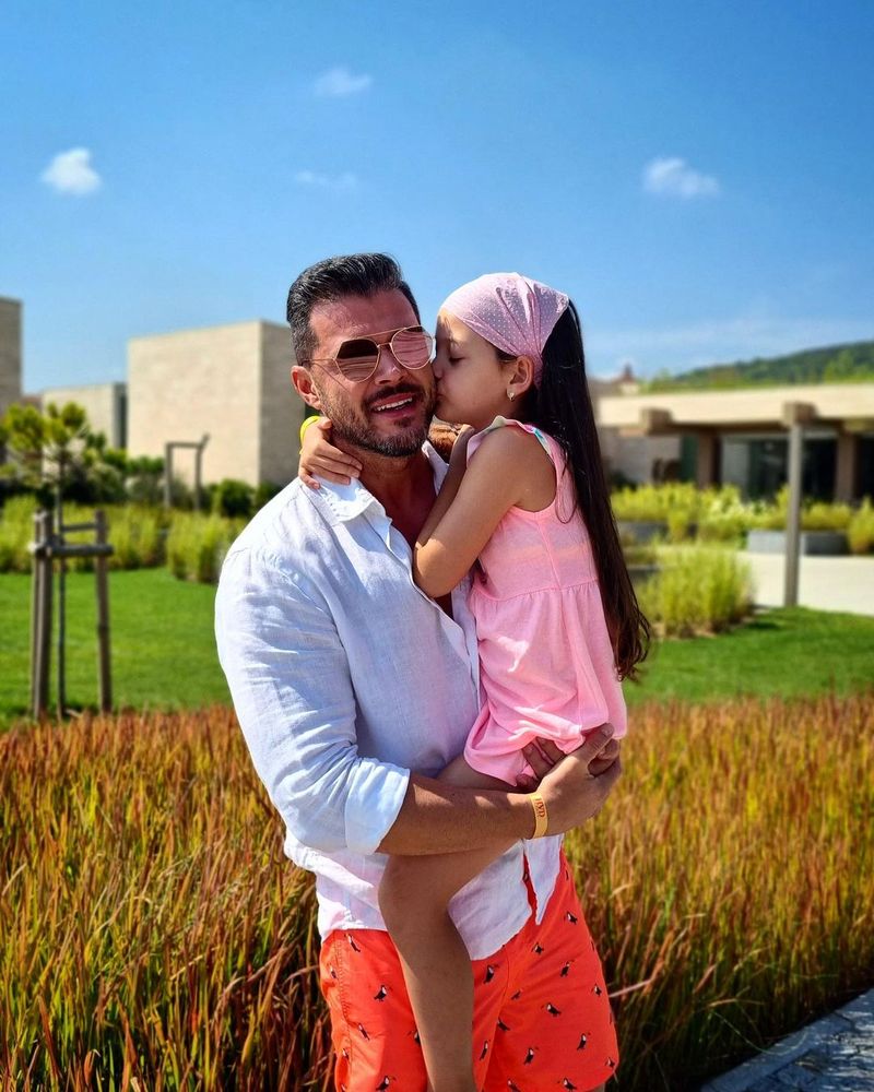 Victor Slav este un tată implicat în educația fiicei lui