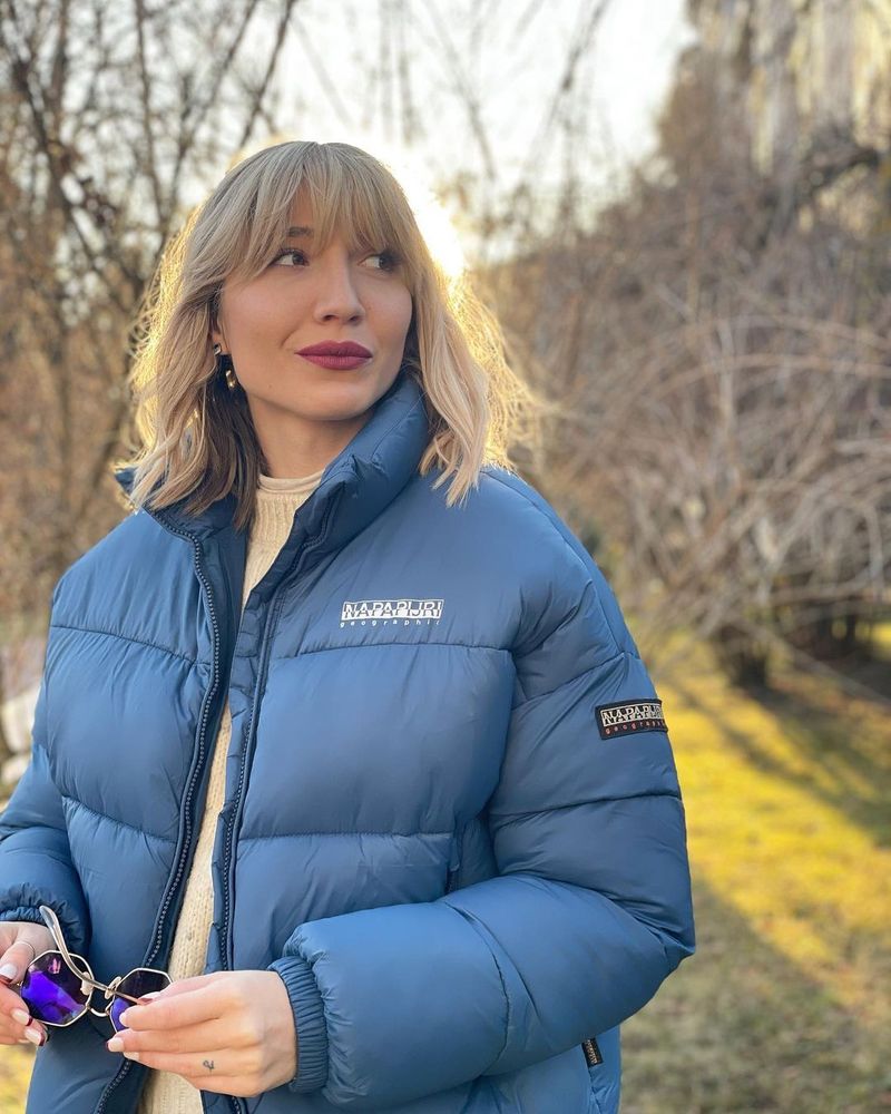 Val de reacții la adresa Monicăi Odagiu: „Dumnezeu cu tine, Monica! Ești un om bun și știu că suferi”. Actrița a primit mesaje de susținere din partea actorilor