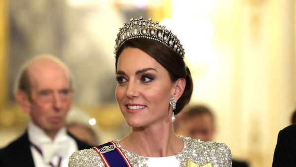 Ce înțelegere ar fi făcut Kate Middleton cu monarhia britanică pentru a-i accepta amanta Prințului William