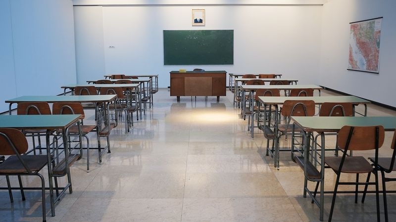 C&acirc;nd &icirc;ncepe școală după Paște 2023?