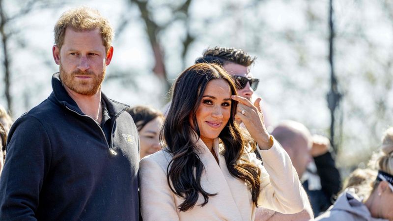 C&acirc;ți bani au c&acirc;știgat Meghan Markle și Printul Harry de c&acirc;nd au ales să părăsească Casa Regala Britanică