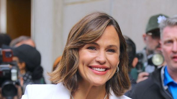 Jennifer Lopez la cuțite cu fosta soție a lui Ben Affleck, Jennifer Garner! Actorul este prins la mijloc între cele doua femei din viața lui