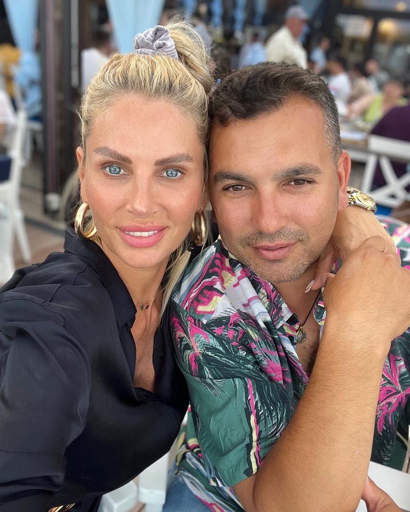 Andreea Bănică și Lucian Mitrea s-au cunoscut în liceu