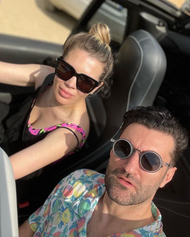 Smiley și Gina Pistol au hotărât să facă pasul cel mare.