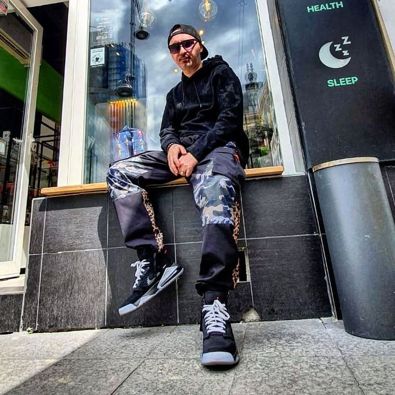 Cabron, despre ritualul pe care îl are înainte de a se urca pe scena, în fața fanilor săi.