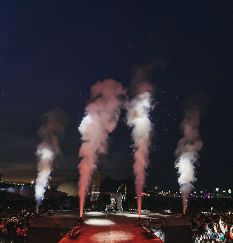 Inna, concert de senzație pe scena de la Beach Please